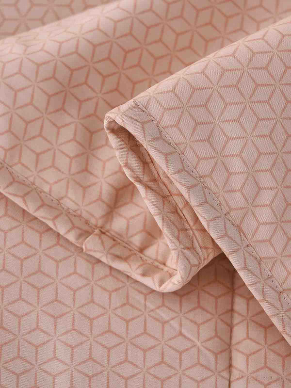 Zeta Cream Pink Pattern Cotton Light Comforter