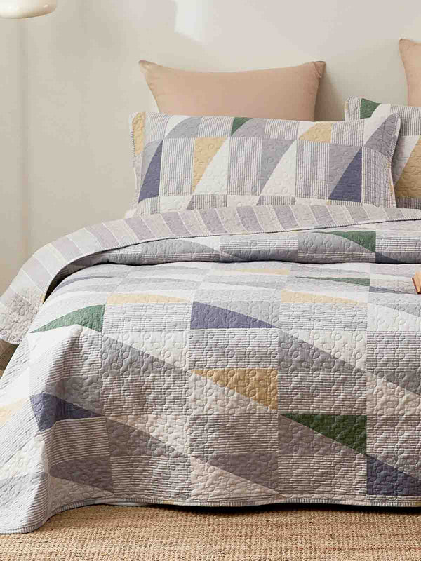 Kenzo Pattern Cotton Quilt Set