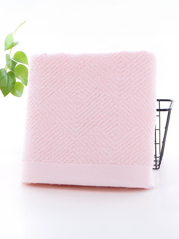 Maze Bamboo Fiber Bath Towel